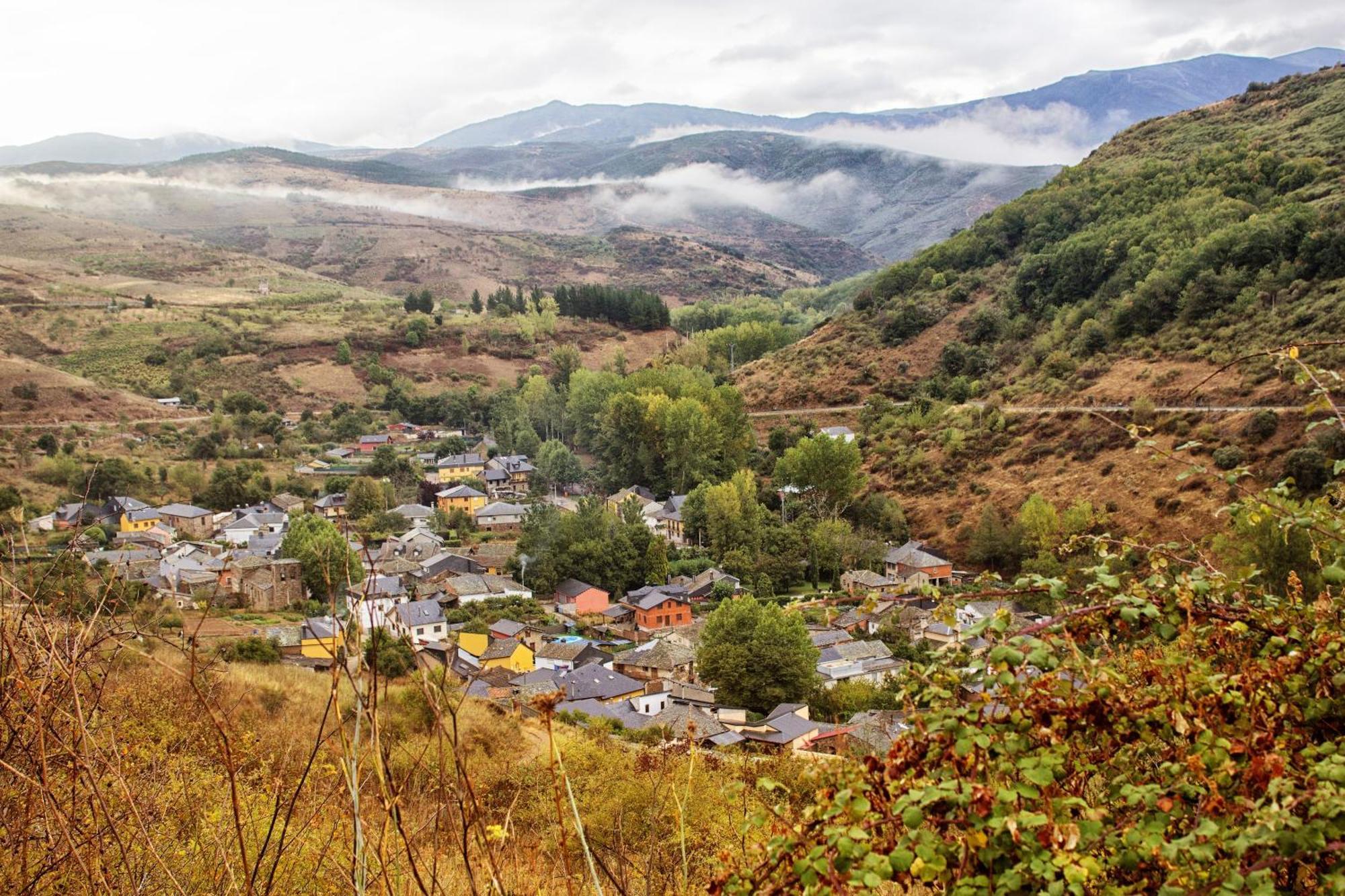 Hotel Valle Del Silencio San Esteban de Valdueza エクステリア 写真